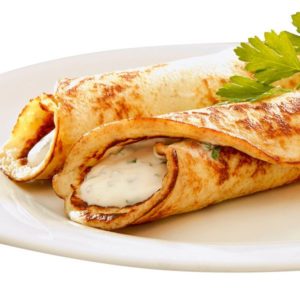 Read more about the article Kartupeļu omlete ar sīpolloku mērci
